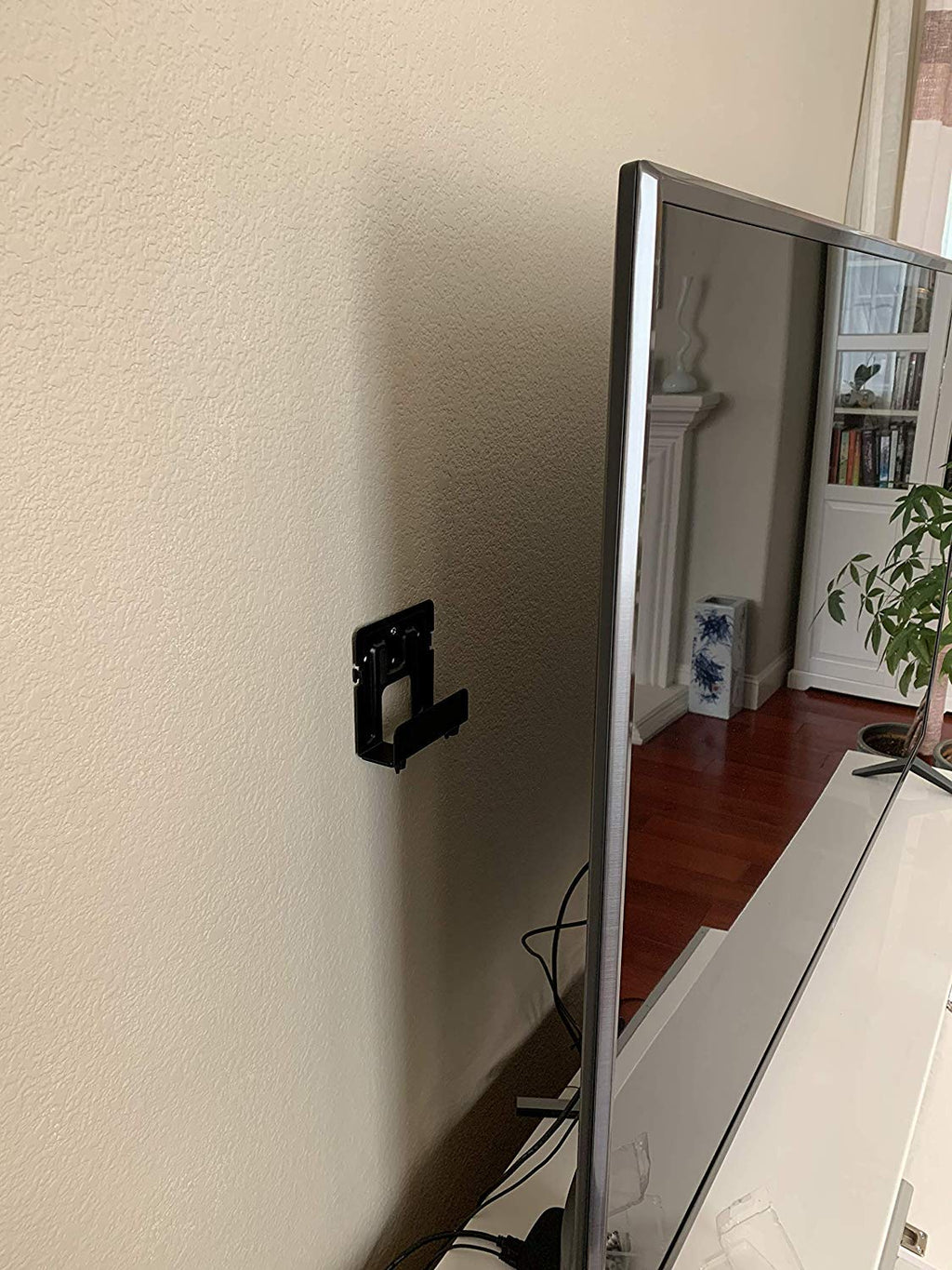 Mount Plus Streaming Media Player Wall Mounting Bracket for Most Small Devices Up to 2.2 lbs. - Apple TV, Roku, Fire TV, etc