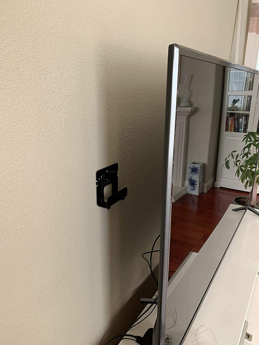 Mount Plus Streaming Media Player Wall Mounting Bracket for Most Small Devices Up to 2.2 lbs. - Apple TV, Roku, Fire TV, etc